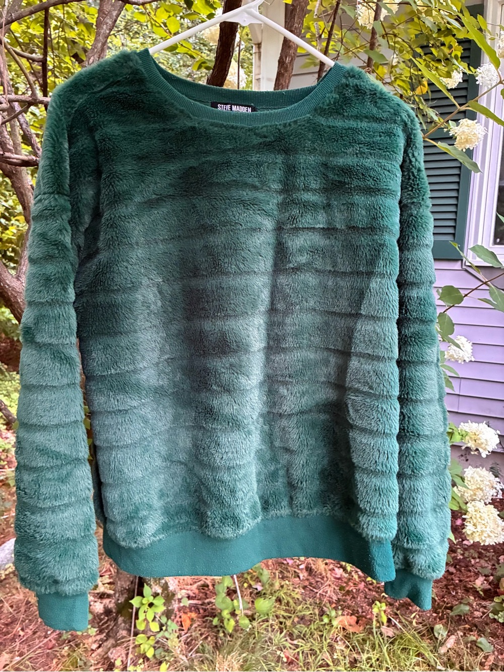 Steve Madden Women’s Dark Green Plush Crewneck Sweater